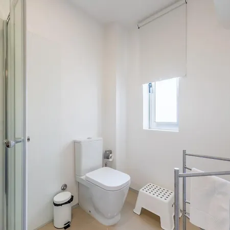 Guestready - Theater * Oporto